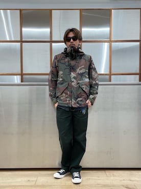 「でにむ」｜「アイテム（チノパンツ）」を使った、京都くんさん（メンズ・172cm）の秋コーディネート