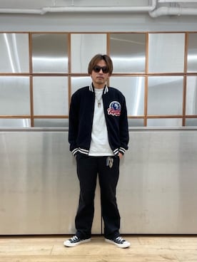 「でにむ」｜「アイテム（チノパンツ）」を使った、京都くんさん（メンズ・172cm）の秋コーディネート