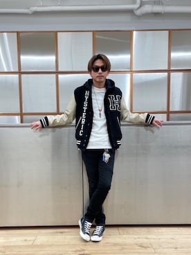 「スキニー」｜「アイテム（スタジャン）」を使った、京都くんさん（メンズ・172cm）の冬コーディネート