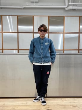 「でにむ」｜「アイテム（スウェットパンツ）」を使った、京都くんさん（メンズ・172cm）の春コーディネート
