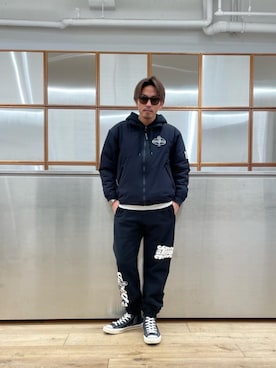 「らふこーで」｜「アイテム（スウェットパンツ）」を使った、京都くんさん（メンズ・172cm）の冬コーディネート