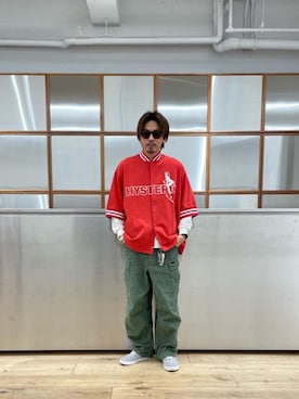「ワイドパンツ 」｜「アイテム（その他アウター）」を使った、京都くんさん（メンズ・172cm）の春コーディネート