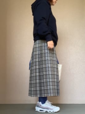「chambre de charme（シャンブルドゥシャーム）のアイテム（スカート）」を使った、mmmさん（レディース・149cm）の秋コーディネート