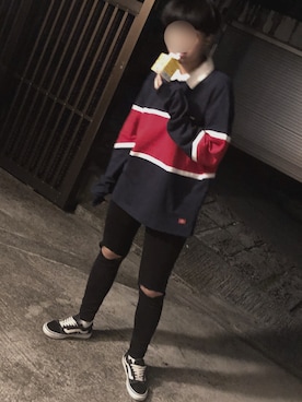 「Dickies（ディッキーズ）のアイテム（トップス、レッド系）」を使った、ﾜさん（レディース）の冬コーディネート