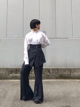 AKIKOAOKI（アキコアオキ）のパンツを使った人気ファッション 