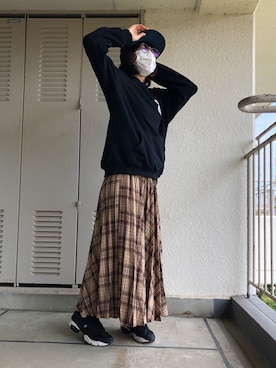 「CUNE（キューン）のアイテム（帽子）」を使った、団地マンさん（レディース・158cm）の春コーディネート