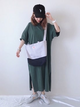 「petitcro（プティクロ）のpetitcro  ワイドバングル PCKB1901001（バングル/リストバンド）」を使った、memeさん（レディース・158cm）の夏コーディネート