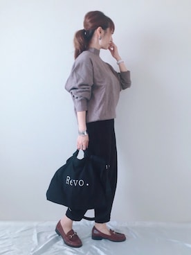 「petitcro（プティクロ）のpetitcro  ワイドバングル PCKB1901001（バングル/リストバンド）」を使った、memeさん（レディース・158cm）の秋コーディネート