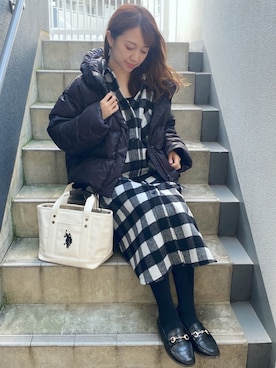 「SHIPS（シップス）のアイテム（ピアス（両耳用））」を使った、memeさん（レディース・158cm）の冬コーディネート