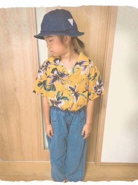 「Guess（ゲス）のアイテム（帽子）」を使った、Yujuさん（キッズ・120cm）の夏コーディネート