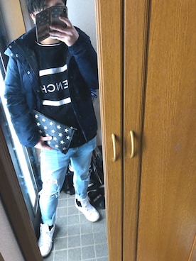 「GIVENCHY（ジバンシイ）のアイテム（スウェット）」を使った、ko-he-さん（メンズ・168cm）の冬コーディネート