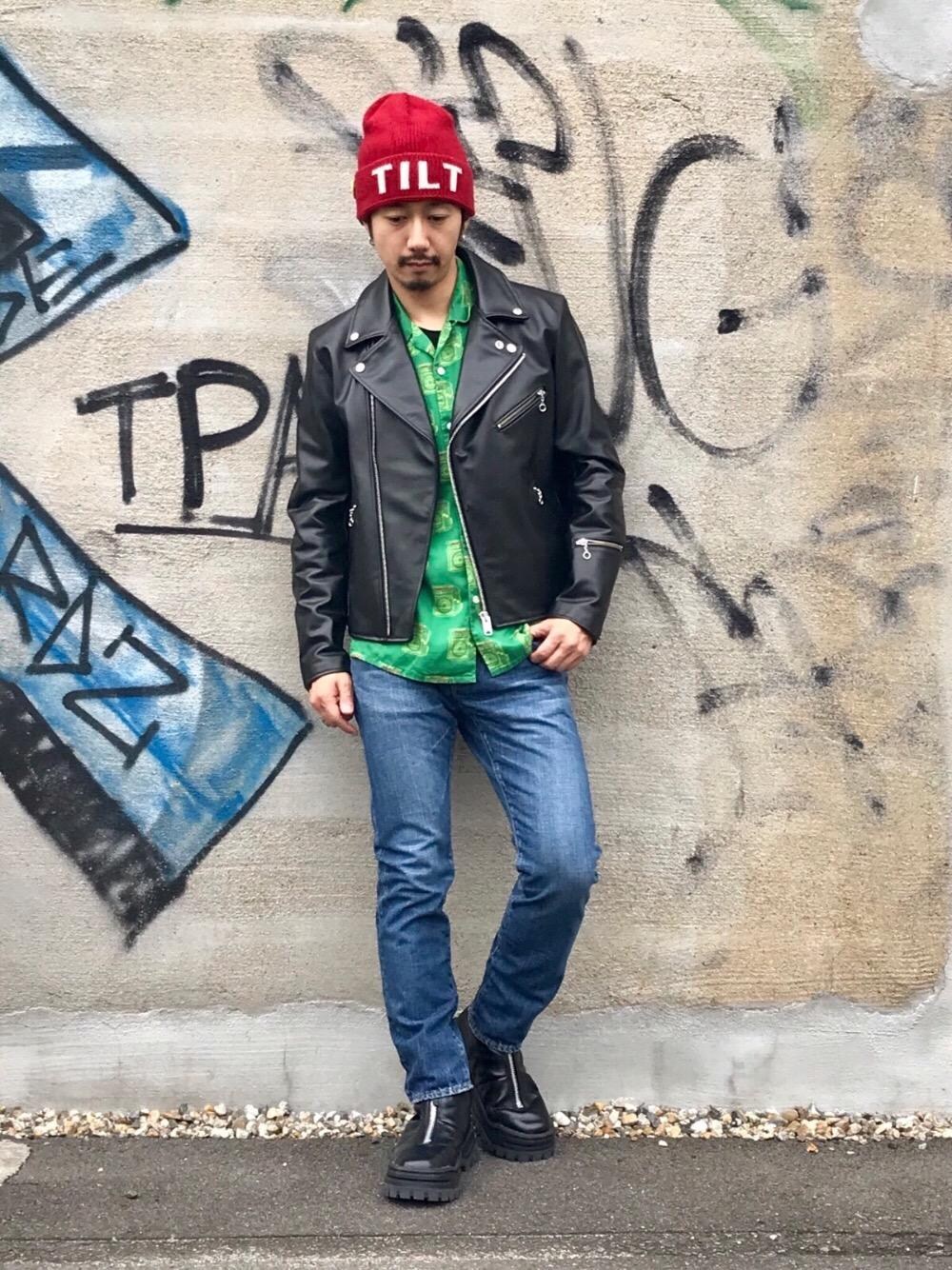 「カジュアル、シンプル、レザー、ライダース、大人カジュアル、Hysteric Glamour、ヒステリックグラマー、CLASH、秋コーデ、オープンカラー」｜「HYSTERIC GLAMOURのキップレザーダブルライダースJK（ライダースジャケット、ブラック系）」を使った、HIDEさん（メンズ・172cm）の秋コーディネートの1枚目の写真