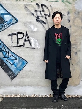 「バンドT」｜「アイテム（チェスターコート）」を使った、HIDEさん（メンズ・172cm）の冬コーディネート