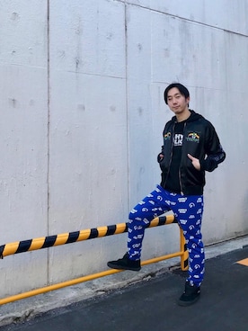 「スウェットパンツ」｜「アイテム（スカジャン）」を使った、HIDEさん（メンズ・172cm）の冬コーディネート