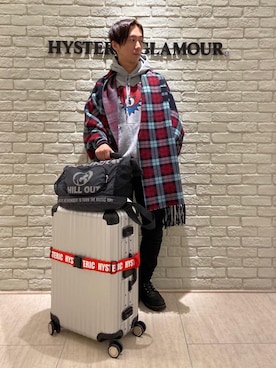「アイテム（スーツケース/キャリーバッグ）」を使った、HIDEさん（メンズ・172cm）の秋コーディネート