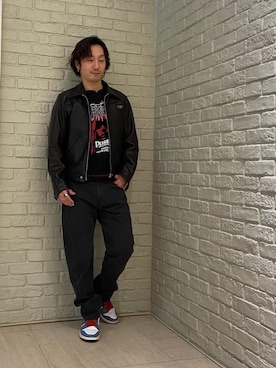 「ロックコーデ」｜「アイテム（スウェット）」を使った、HIDEさん（メンズ・172cm）の冬コーディネート