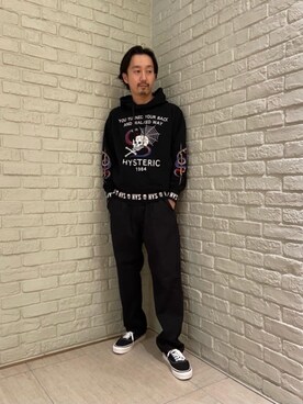 「刺繍」｜「アイテム（チノパンツ）」を使った、HIDEさん（メンズ・172cm）の秋コーディネート