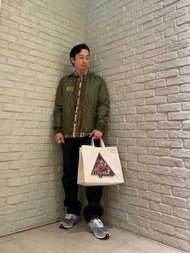 「シャツ 」｜「アイテム（ブルゾン）」を使った、HIDEさん（メンズ・172cm）の秋コーディネート