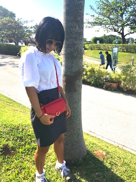 「GU（ジーユー）のアイテム（トップス、ホワイト系）」を使った、suzunaさん（レディース・155cm）の秋コーディネート