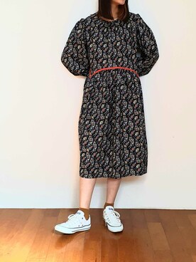 「ゆったりシルエット」｜「アイテム（ワンピース/ドレス）」を使った、meilyスタッフさん（レディース・162cm）の冬コーディネート