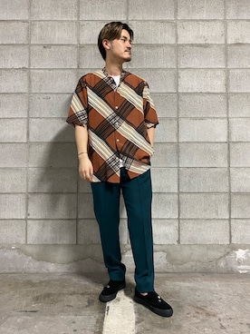 「アイテム（スリッポン）」を使った、Tsunodaさん（メンズ・174cm・20代）の春コーディネート