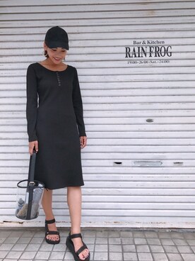 「Teva（テバ）のTeva/テヴァ・テバ/FLATFORM UNIVERSAL（サンダル）」を使った、Vicente👖さん（レディース・157cm）の秋コーディネート