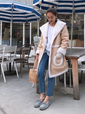 「UGG」｜「アイテム（ムートンコート）」を使った、Vicente👖さん（レディース・162cm）の冬コーディネート