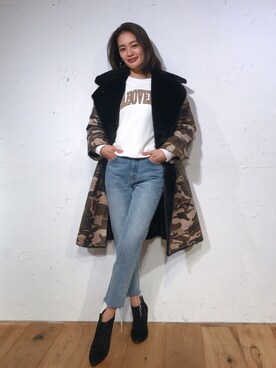 Vicente👖さんの「フェイクファーガウンコート」を使ったコーディネート