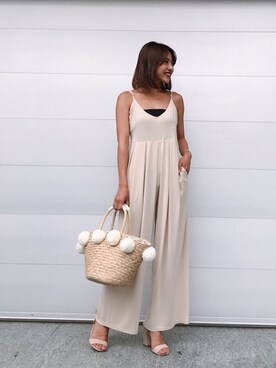 「アイテム（つなぎ/オールインワン、ベージュ系）」を使った、Vicente👖さん（レディース・157cm）の夏コーディネート