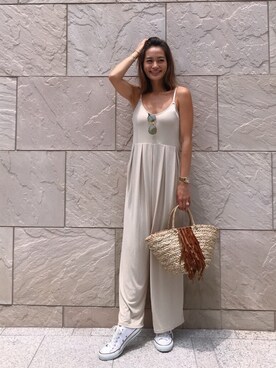 「アイテム（つなぎ/オールインワン、ベージュ系）」を使った、Vicente👖さん（レディース・162cm）の夏コーディネート