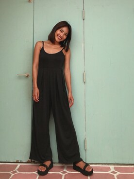 「black」｜「アイテム（つなぎ/オールインワン）」を使った、Vicente👖さん（レディース・157cm）の夏コーディネート