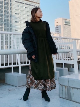 「Vicente（ヴィセンテ）のEarth color maxiワンピース（ワンピース）」を使った、Vicente👖さん（レディース・157cm）の冬コーディネート