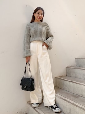 「ボリュームニット」｜「アイテム（スニーカー）」を使った、Vicente👖さん（レディース・157cm）の秋コーディネート