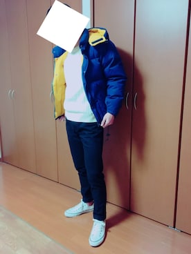 「ネイビー×ホワイト」｜「アイテム（ダウンジャケット/コート）」を使った、kantaさん（メンズ・172cm）の冬コーディネート