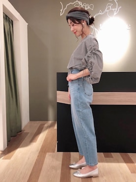 「袖ボリューム」｜「アイテム（パンプス）」を使った、gocciさん（レディース・160cm）の春コーディネート