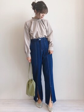 「スリットパンツ」｜「アイテム（その他）」を使った、gocciさん（レディース・160cm）の春コーディネート