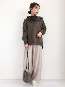 「白ブーツ」｜gocciさん（レディース・160cm）の冬コーディネート