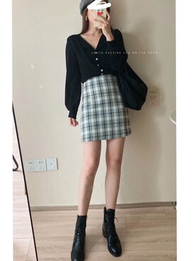 「绿色格纹A字短裙のアイテム（スカート、グリーン系）」を使った、Amanda·Lanさん（レディース・160cm）の秋コーディネート