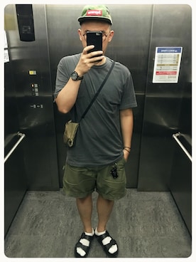 施政次さんのコーディネート