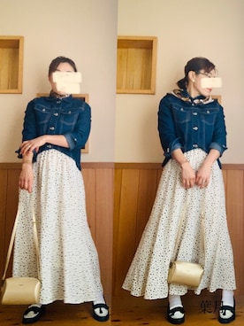 「スカーフ」｜「アイテム（音楽/本・雑誌）」を使った、葉月さん（レディース・154cm）の春コーディネート
