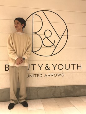 「BEAUTY&YOUTH UNITED ARROWS（ビューティーアンドユースユナイテッドアローズ）のBY ウォッシャブル ボア スウェット（スウェット、ホワイト系）」を使った、Takuya Hondaさん（メンズ・176cm）の秋コーディネート