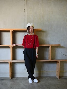 「アンドイット」｜「アイテム（アクセサリー）」を使った、fujii(and it_OFFICE)さん（レディース・162cm）の春コーディネート