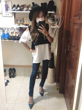 「ANAP（アナップ）のアイテム（Tシャツ/カットソー、ホワイト系）」を使った、らぁこさん（レディース）の秋コーディネート