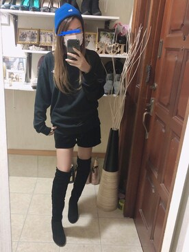 「NIKE（ナイキ）のアイテム（スウェット、ブラック系）」を使った、らぁこさん（レディース）の秋コーディネート