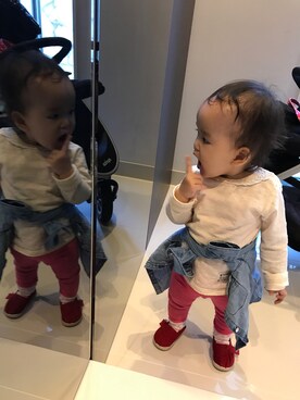 「TOMS（トムス）のアイテム（シューズ）」を使った、kanonさん（キッズ・70cm）の春コーディネート