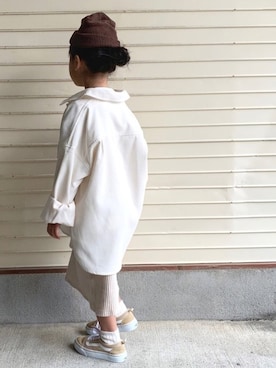 「ナロースカート」｜「アイテム（ニットキャップ/ビーニー）」を使った、N2さん（キッズ・110cm）の秋コーディネート