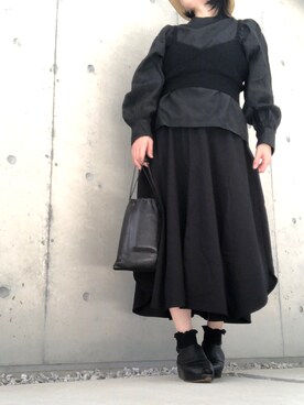 チューブトップを使った 黒コーデ のレディース人気ファッションコーディネート Wear