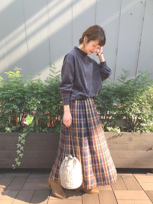 POU DOU DOU 新宿ミロード店kondoさんのスカートを使った