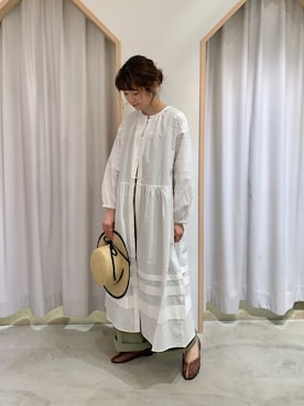 「POU DOU DOU（プードゥドゥ）のアイテム（サロペット/オーバーオール）」を使った、kondoさん（レディース・156cm）の春コーディネート