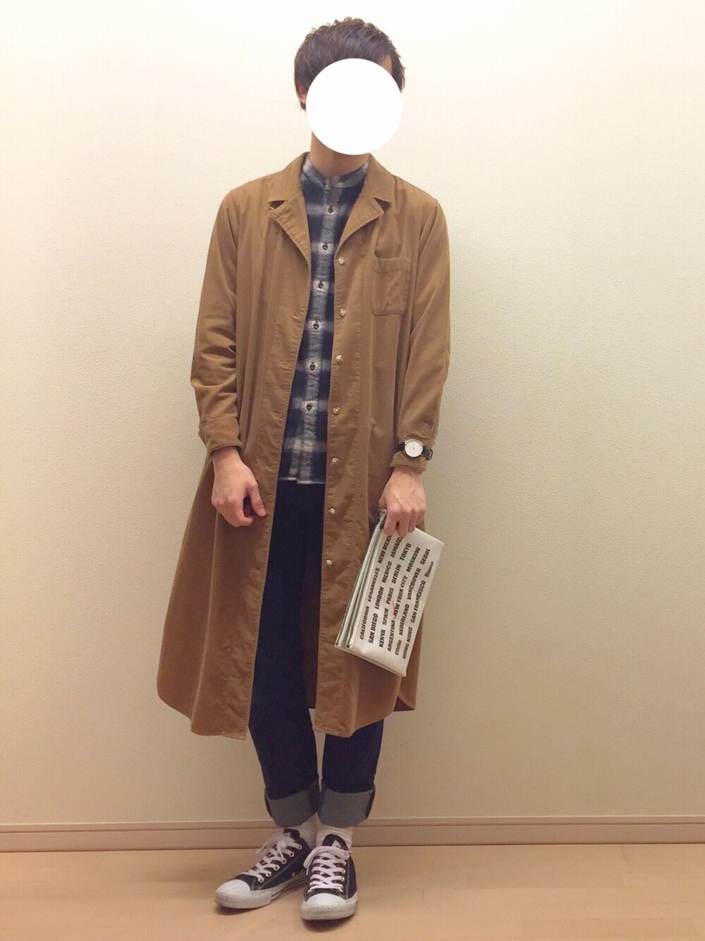 「ロングシャツ、UNIQLO、ロールアップ、LEE」｜「💫Instagram💫のアイテム（その他、ホワイト系）」を使った、Mochiさん（メンズ・172cm）の春コーディネートの1枚目の写真